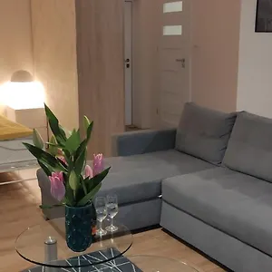 Apartamento Be My Guest - Marszalkowska - Center Of Subway Wi-fi Breakfast, Varsovia